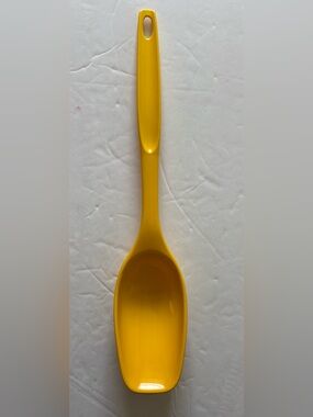 Foley Vintage Plastic Yellow Serving Mixing Spoon Utensil